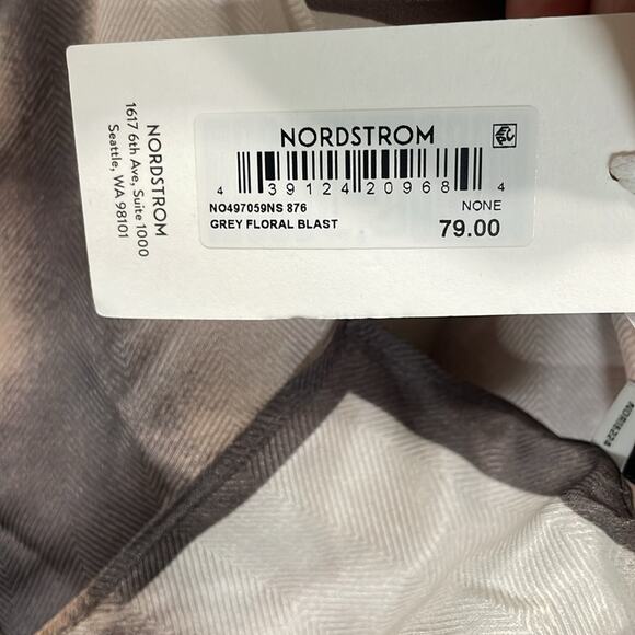 Nordstrom Herringbone Silk Scarf in Grey Floral Blast - Picture 3 of 4